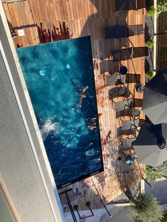 Aparthotel Villa V With Heated Pool Rijeka Exterior foto